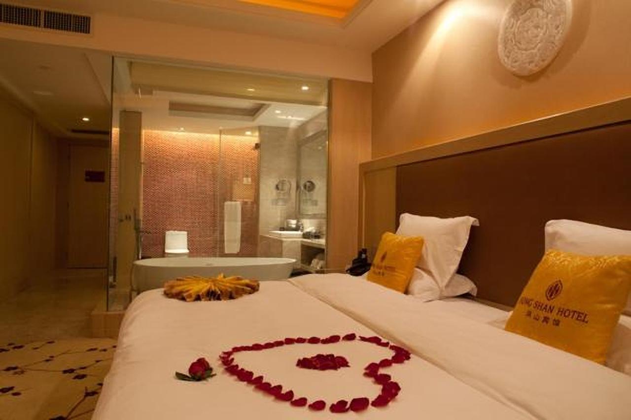 Hongshan Hotel Vuhan Dış mekan fotoğraf